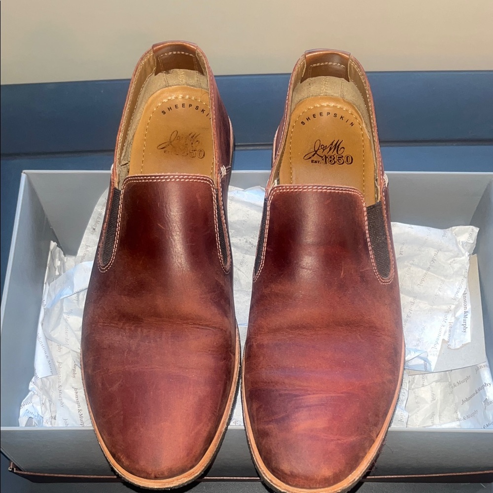 Johnston & Murphy Rich Brown Leather Loafers